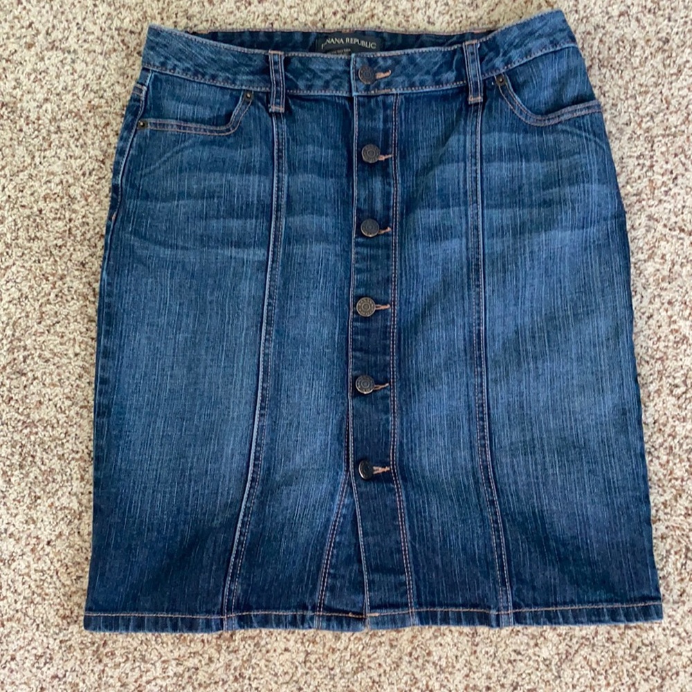 Denim skirt